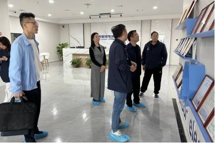 湖南星硕传感在北京链博会上的全力备战：从岳阳走向行业前沿！